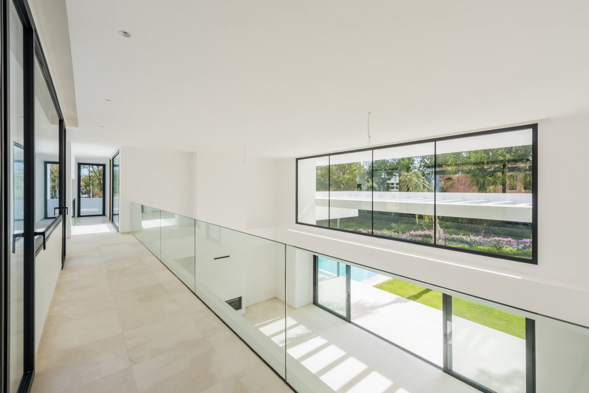 luxury-villa-dubai-marbella-madrid-b8-architecture-casasola-02