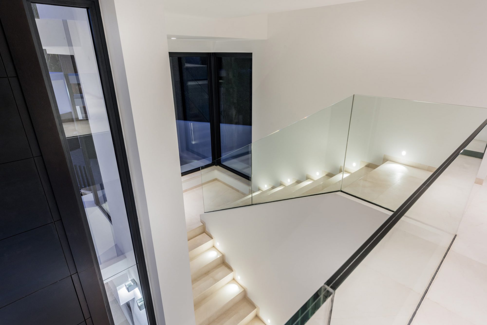 luxury-villa-dubai-marbella-madrid-b8-architecture-casasola-06